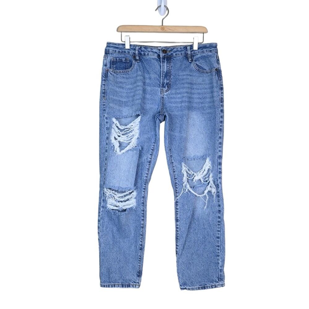 Rue21 Womens 16 Distressed Straight Boyfriend Jean